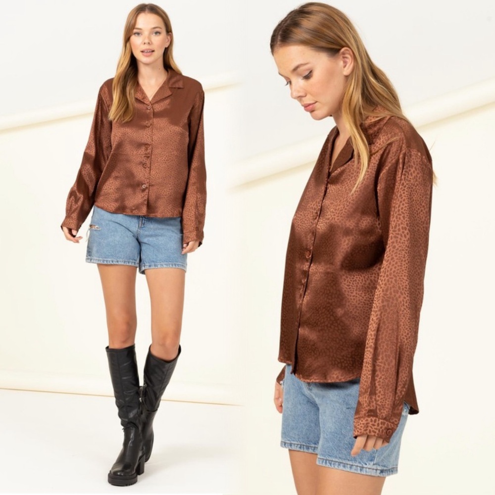 Brown button down animal print top - Picture 3 of 4